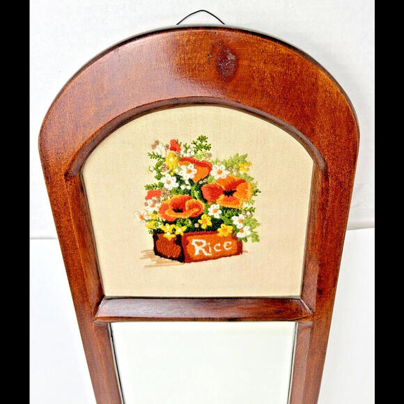 Vintage Wood Mirror Rectangle Arched Crewel Inset Floral Flowers Cottage Farm - Picture 4 of 9